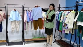 20爆款 品牌童裝折扣批發(fā)適合擺地?cái)偟耐b貨源 公司上百個(gè)產(chǎn)品廠家直銷一手貨源童裝進(jìn)貨渠道 童裝品牌店 童服裝搭配