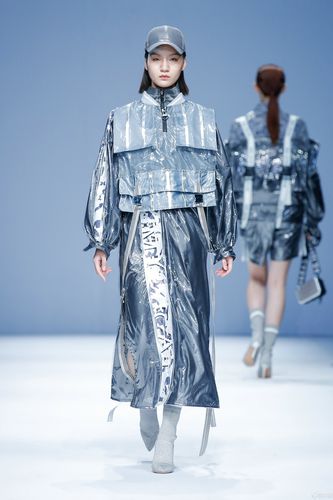 "境生象外"大連工業大學服裝學院2019屆優秀畢業設計作品發布 - 穿針